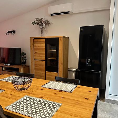 Maisonnette Du Mas Vert Montaren-et-Saint-Médiers Εξωτερικό φωτογραφία