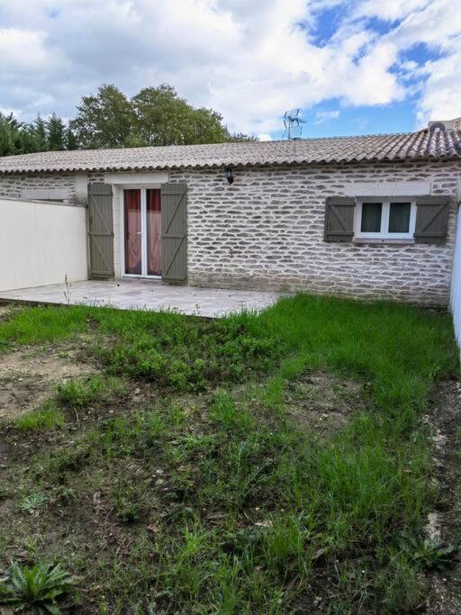 Maisonnette Du Mas Vert Montaren-et-Saint-Médiers Εξωτερικό φωτογραφία